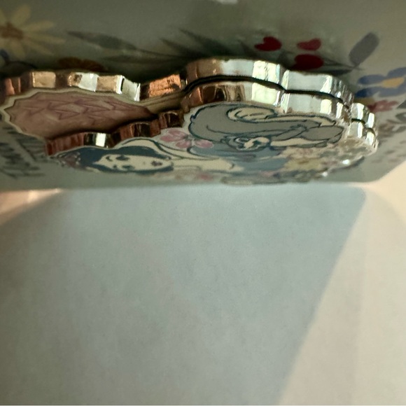 NWT. Snow White Disney Pin - 2023 Epcot Flower and Garden Festival - LE 4000 - Picture 8 of 8